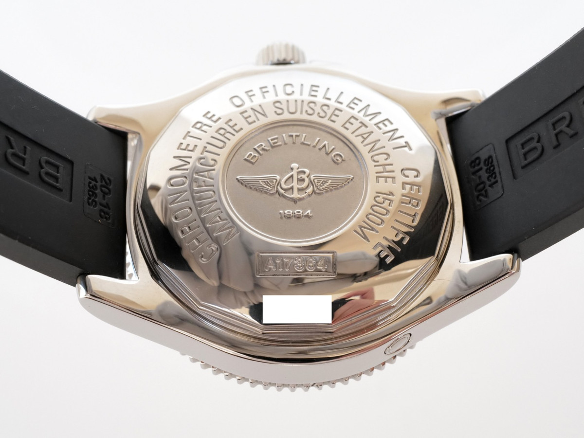 Швейцарський годинник Breitling Superocean 42