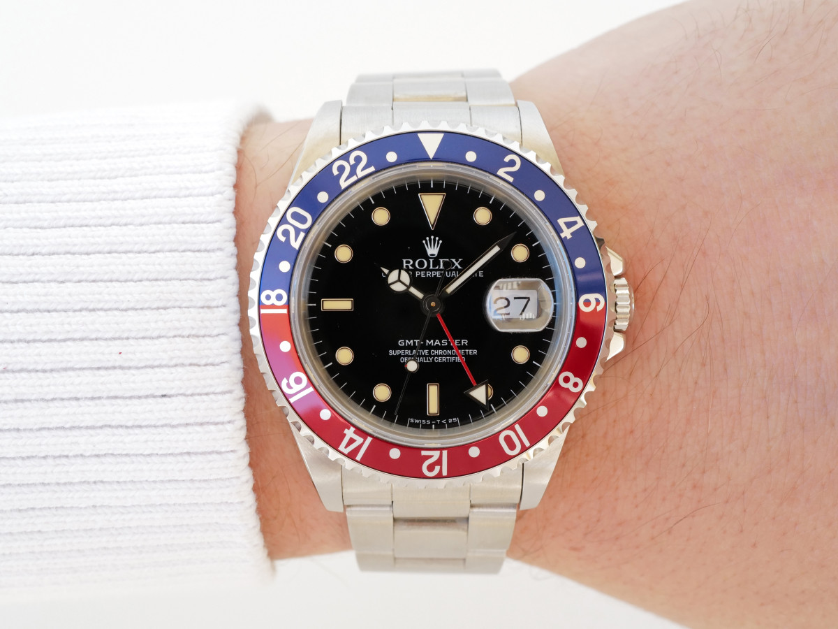 Швейцарський годинник Rolex GMT-Master Pepsi 40