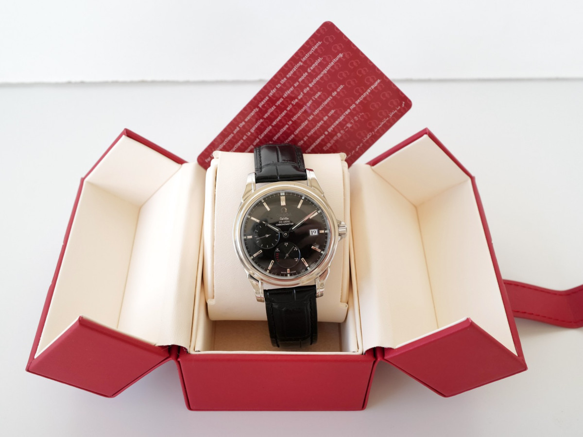 Swiss watch Omega De Ville Co-Axial Power Reserve 39