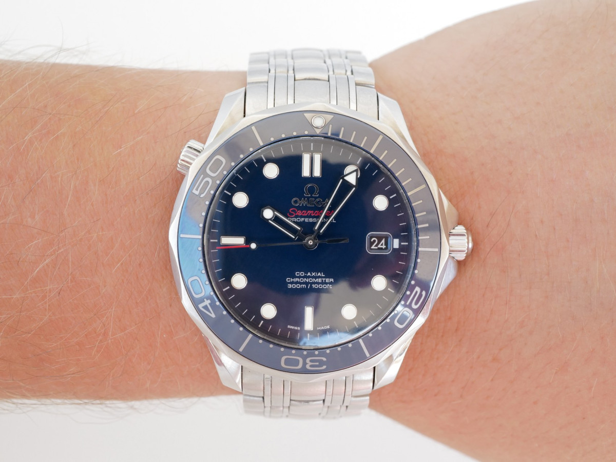 Swiss watch Omega Seamaster Diver 300M Blue 41
