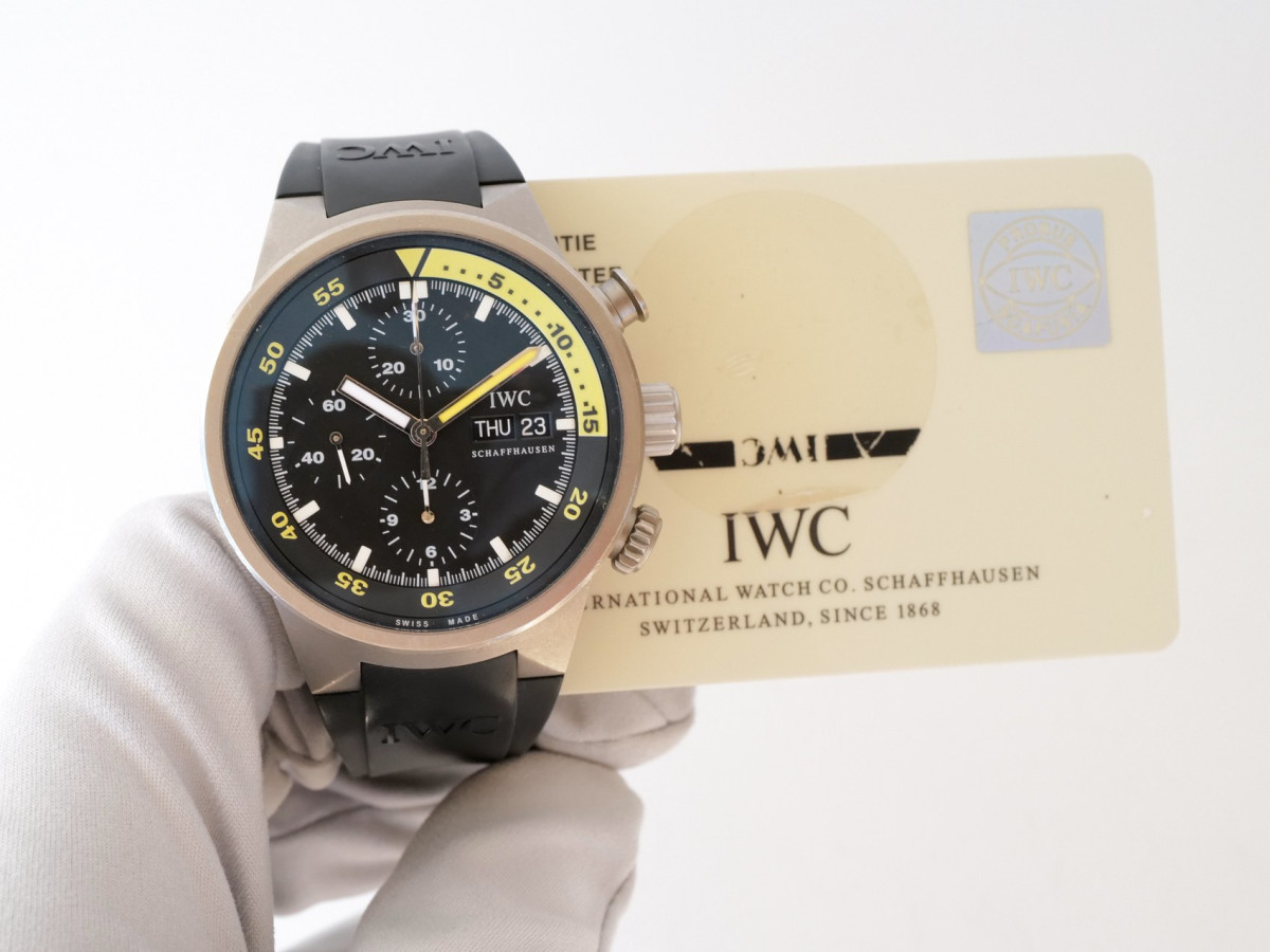 Швейцарские часы IWC Aquatimer Chronograph Titanium 42
