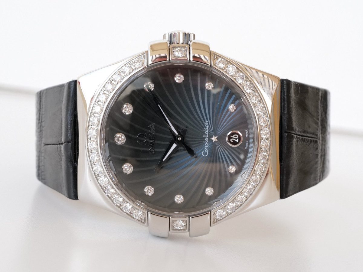 Swiss watch Omega Constellation Diamonds Quartz 35