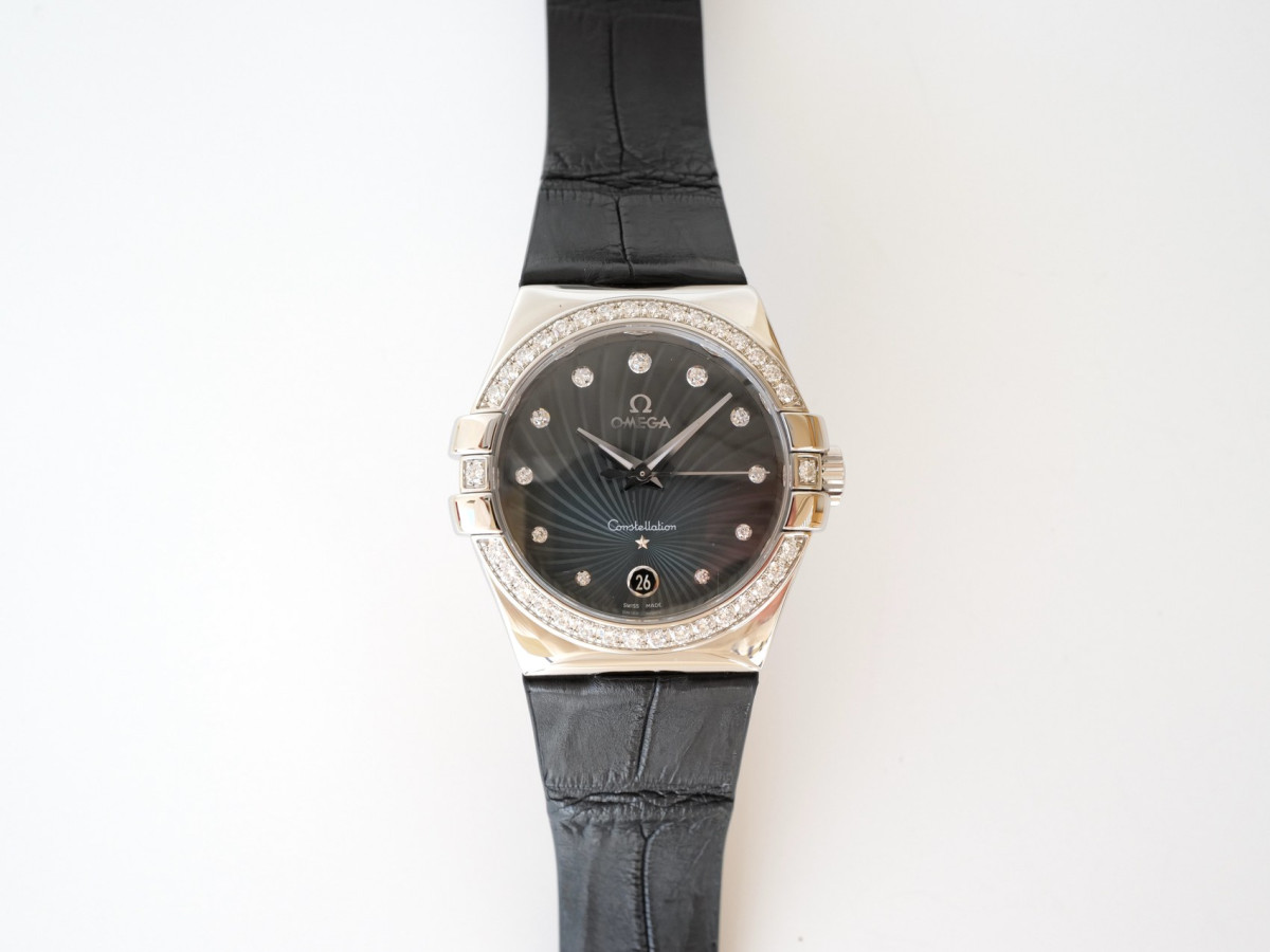 Swiss watch Omega Constellation Diamonds Quartz 35