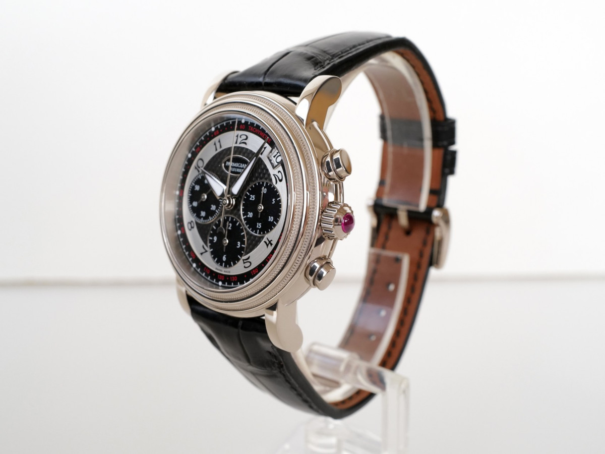 Швейцарские часы Parmigiani Fleurier Toric 18K White Gold Chronograph 40