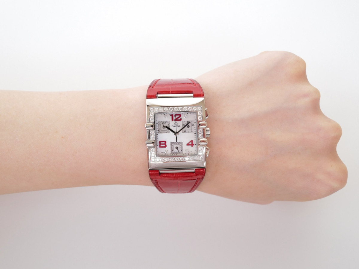 Швейцарские часы Omega Constellation Quadra