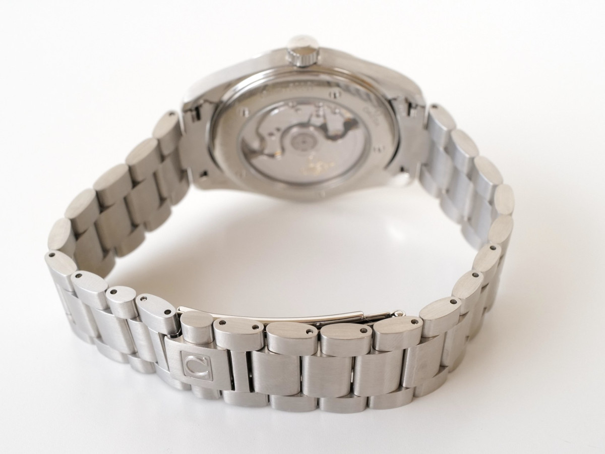 Швейцарские часы Omega Seamaster Aqua Terra Co-axial Blue Dial 39