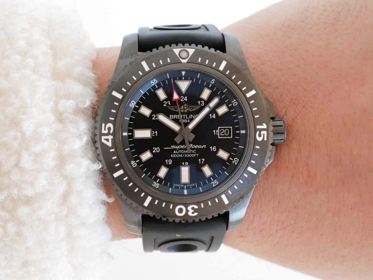 Швейцарские часы Breitling Superocean Special Black 44