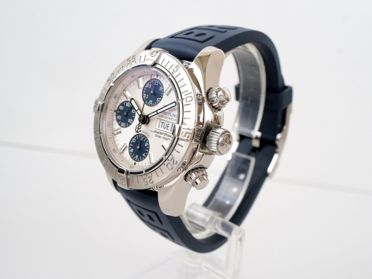 Швейцарские часы Breitling Superocean Chronograph 42