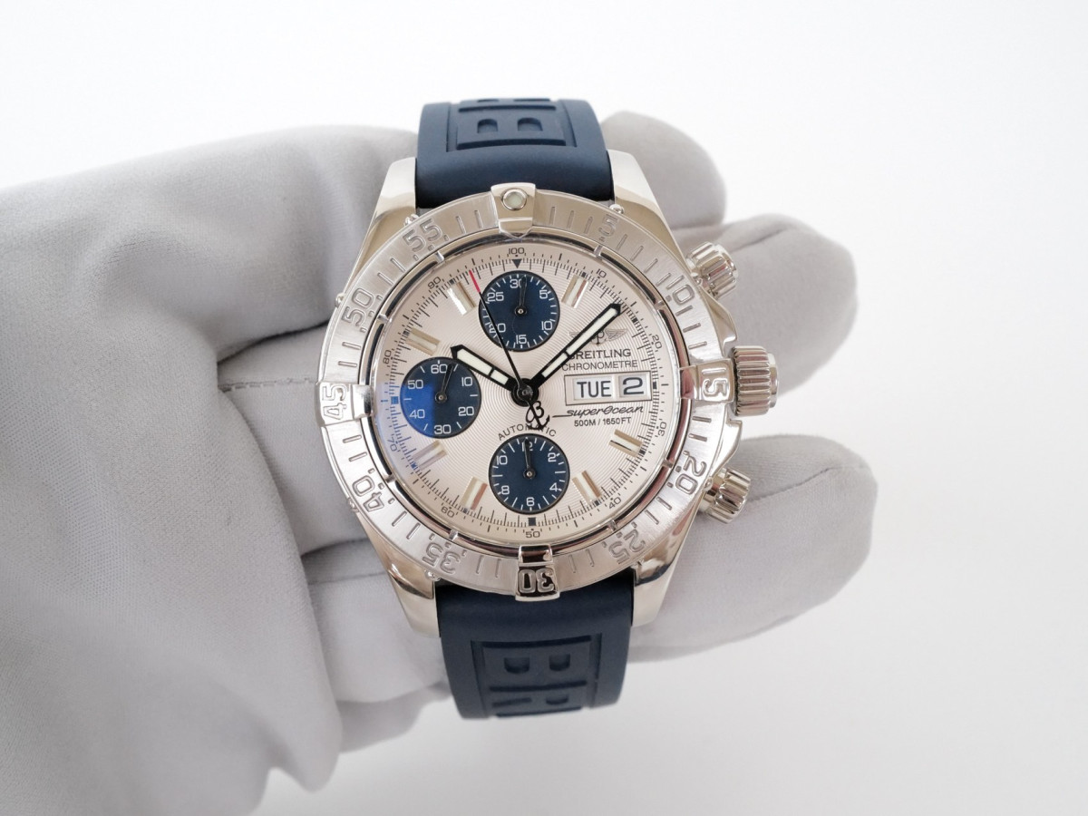 Швейцарские часы Breitling Superocean Chronograph 42