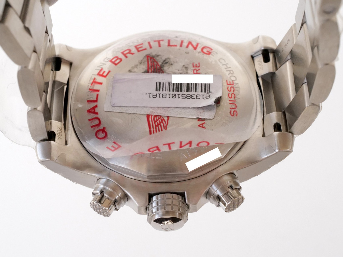 Швейцарський годинник Breitling Avenger Chronograph 43