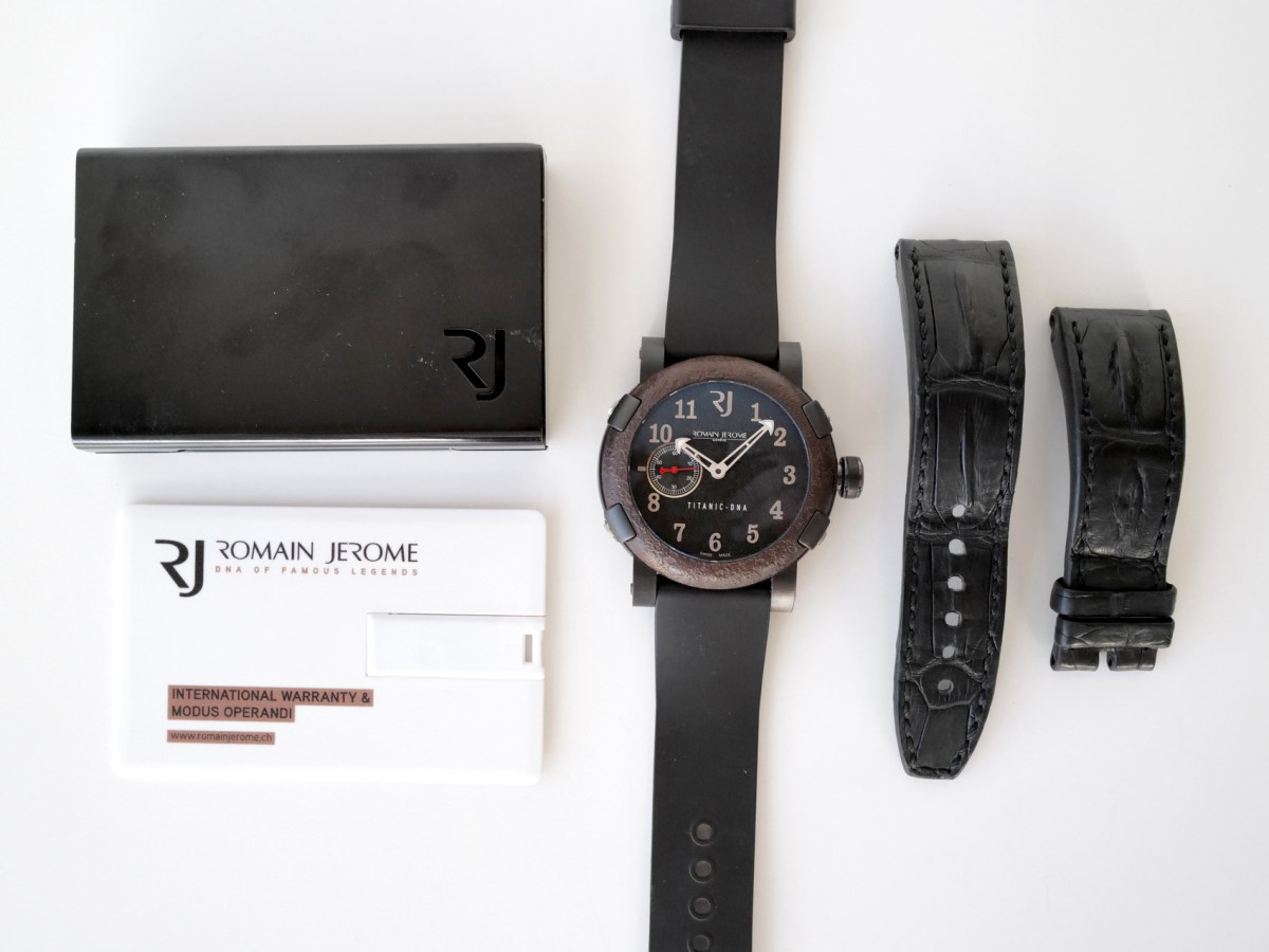 Швейцарський годинник Romain Jerome Titanic-DNA 46 Limited Edition