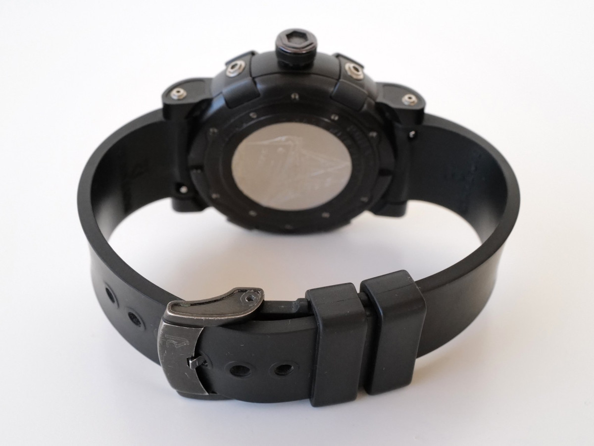 Швейцарський годинник Romain Jerome Titanic-DNA 46 Limited Edition