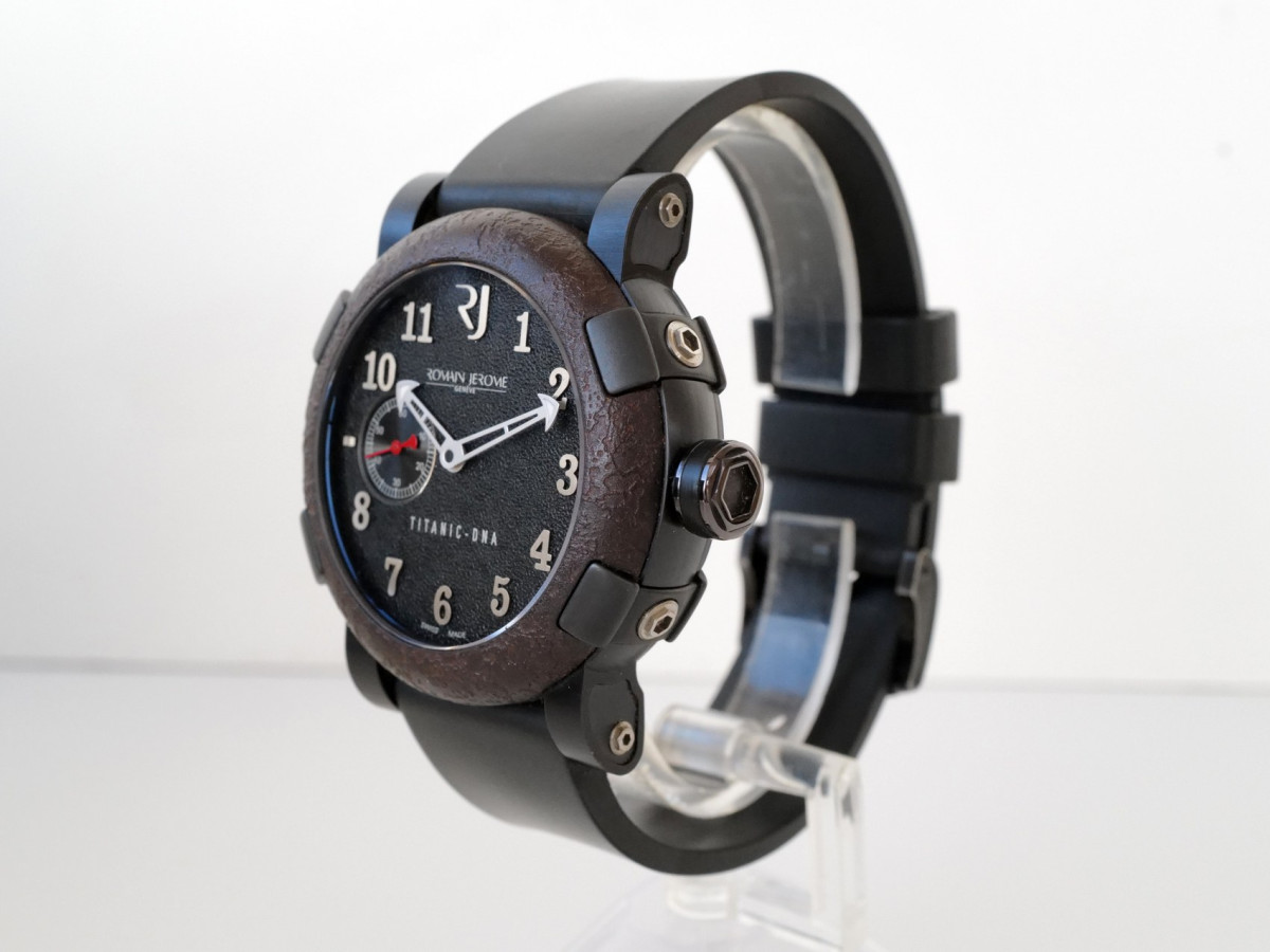 Швейцарський годинник Romain Jerome Titanic-DNA 46 Limited Edition