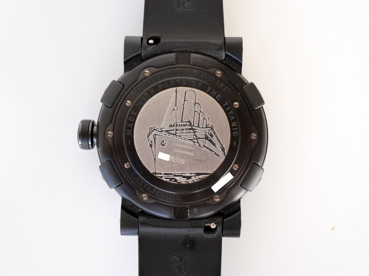 Швейцарський годинник Romain Jerome Titanic-DNA 46 Limited Edition