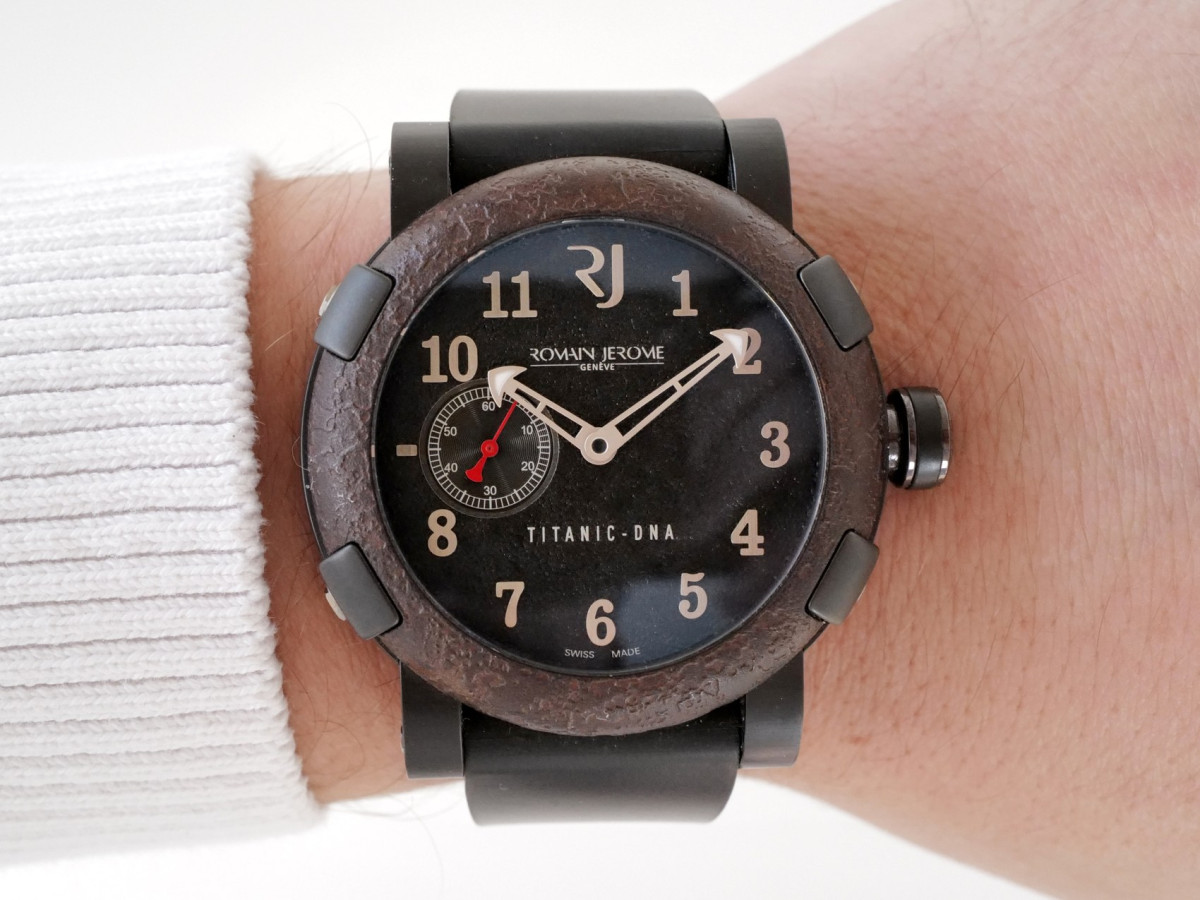 Швейцарський годинник Romain Jerome Titanic-DNA 46 Limited Edition