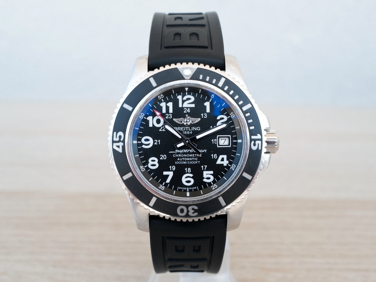 Швейцарський годинник Breitling SuperOcean II 44