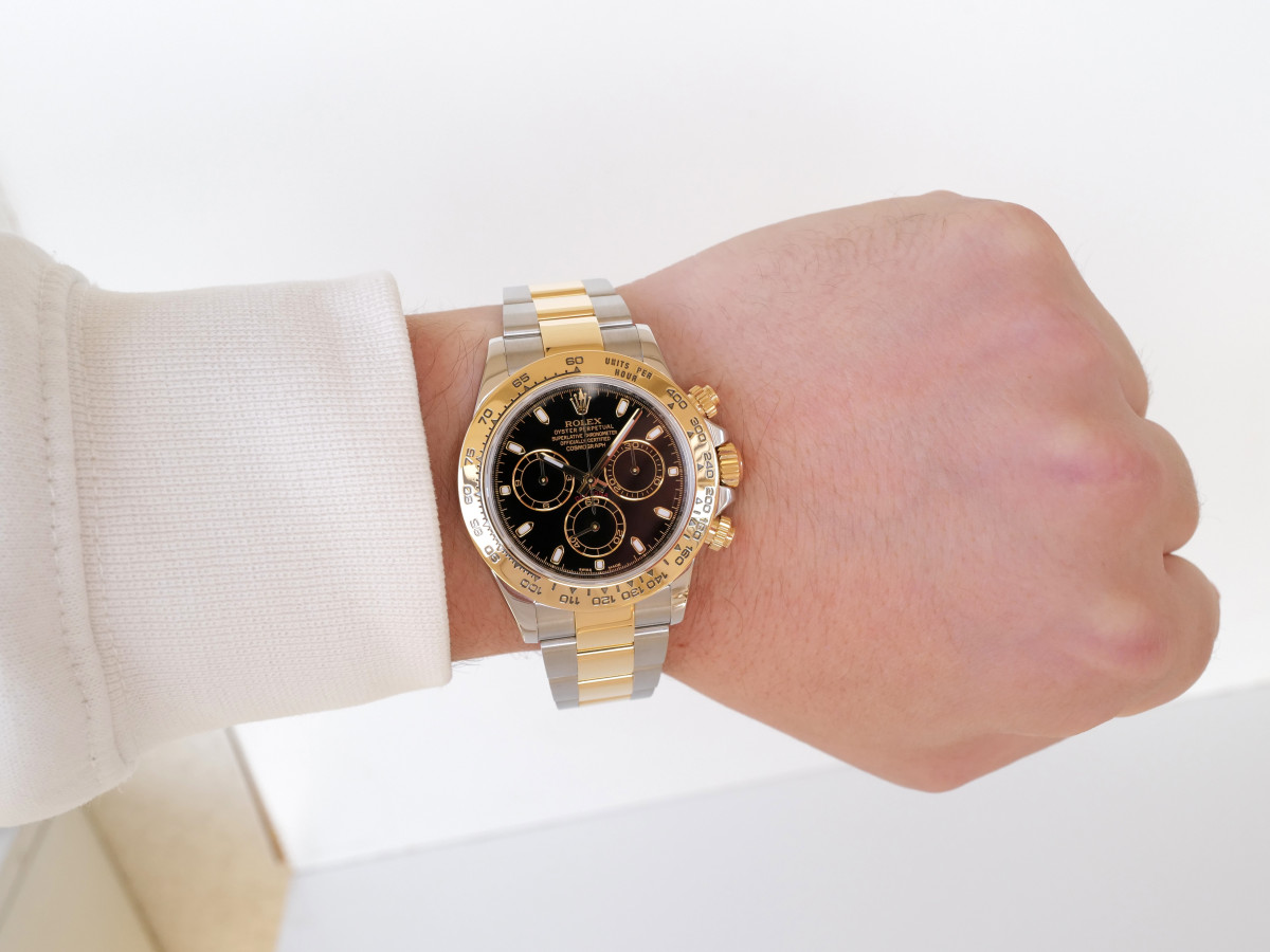 Швейцарские часы Rolex Cosmograph Daytona 18K Yellow Gold Steel Black Dial 40