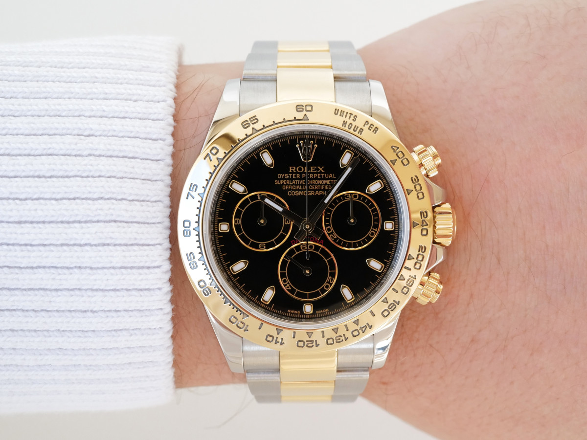 Швейцарские часы Rolex Cosmograph Daytona 18K Yellow Gold Steel Black Dial 40
