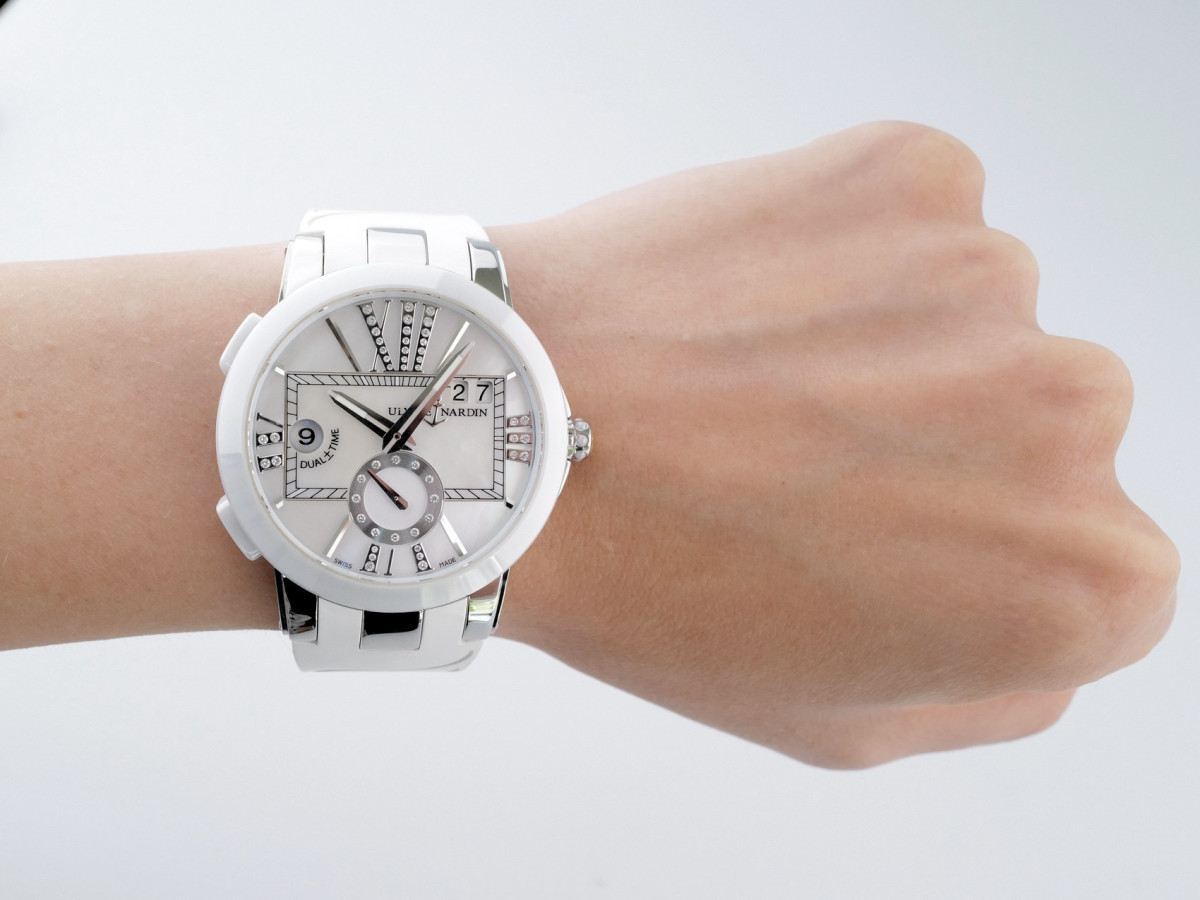 Швейцарський годинник Ulysse Nardin Executive Dual Time Lady MOP Diamond Dial 40