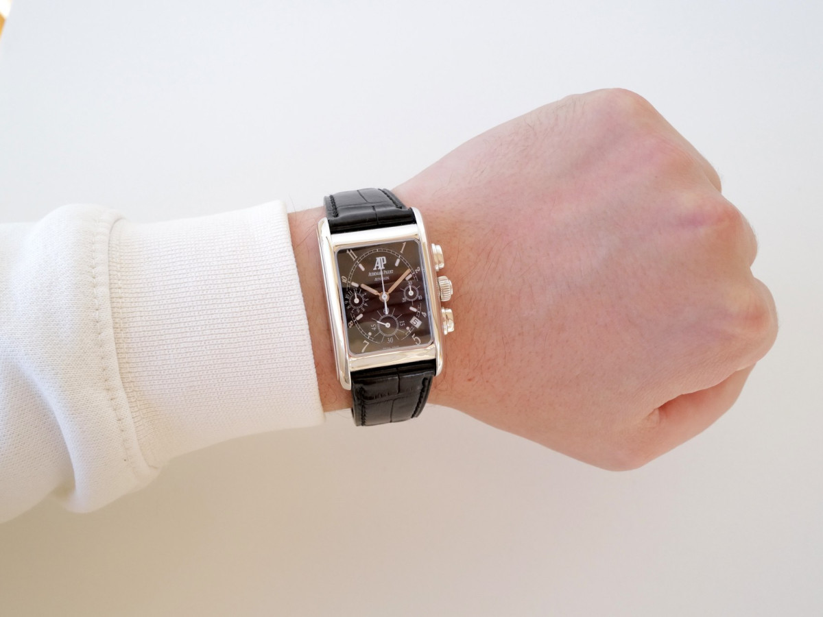 Швейцарские часы Audemars Piguet Edward Piguet Chronograph 18K White Gold