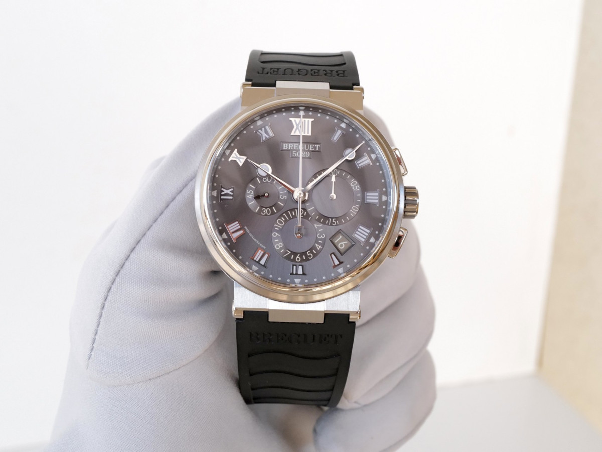 Швейцарские часы Breguet Marine Chronograph Titanium Rhodium Dial 42