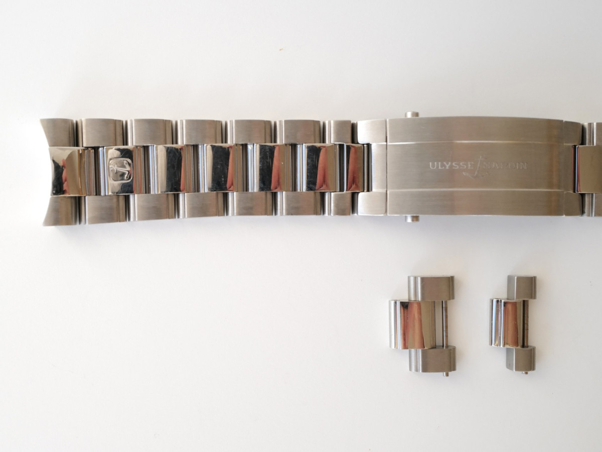 Швейцарський годинник Браслет до годинника Ulysse Nardin Maxi Marine Diver Titanium 45