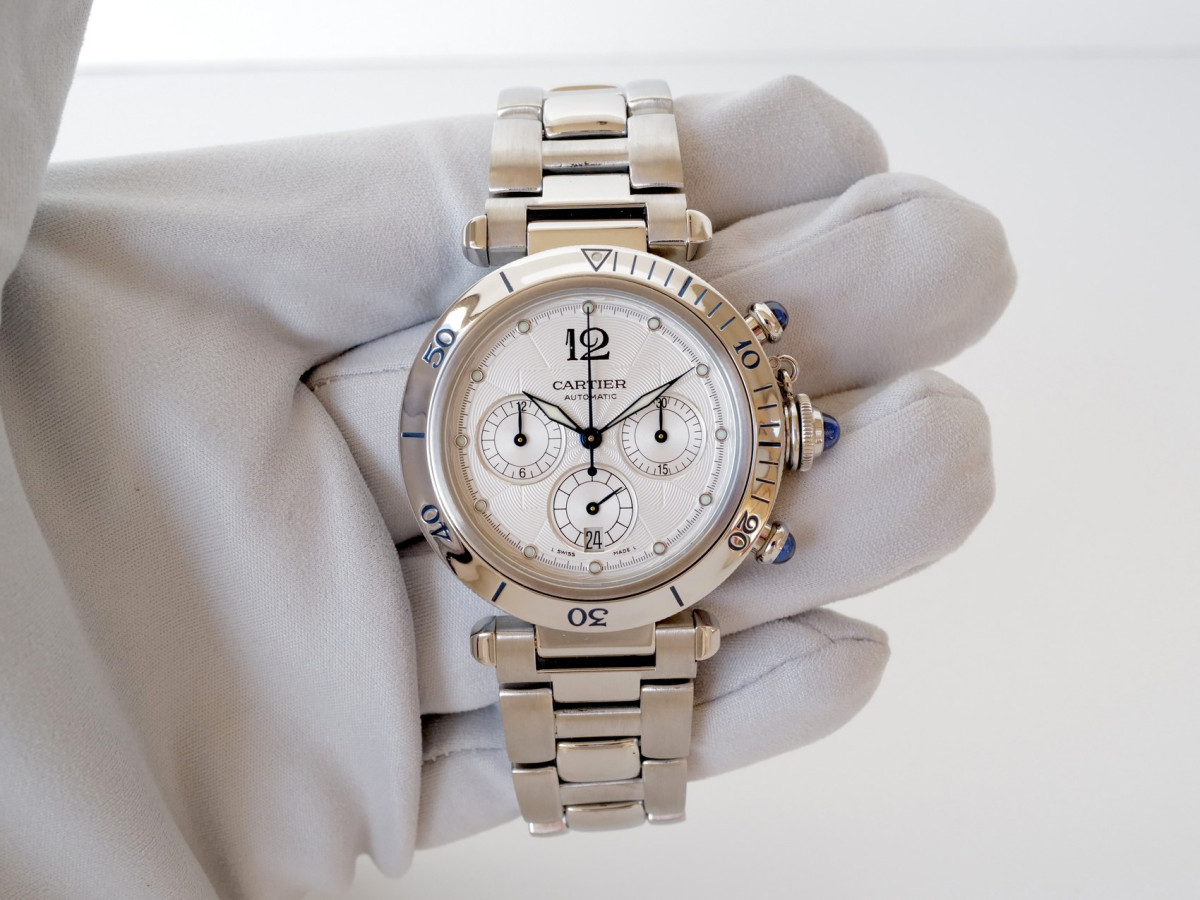 Швейцарський годинник Cartier Pasha Chronograph 38