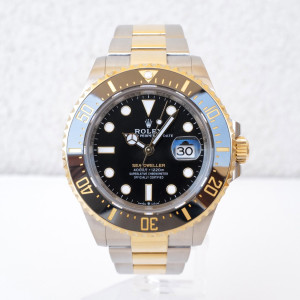 Швейцарський годинник Rolex Sea-Dweller Steel 18K Yellow Gold 43 (2023)
