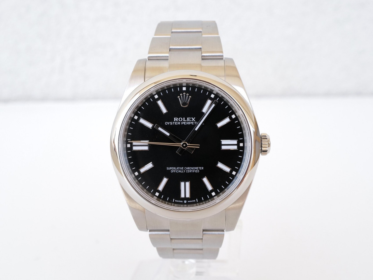 Швейцарський годинник Rolex Oyster Perpetual 41 Black Dial (2025)