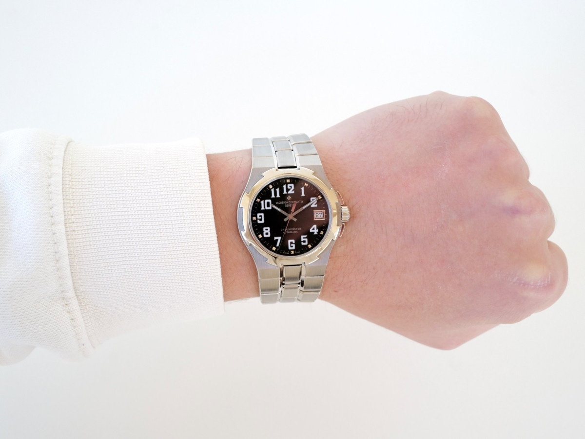Швейцарський годинник Vacheron Constantin Overseas Black Dial 37