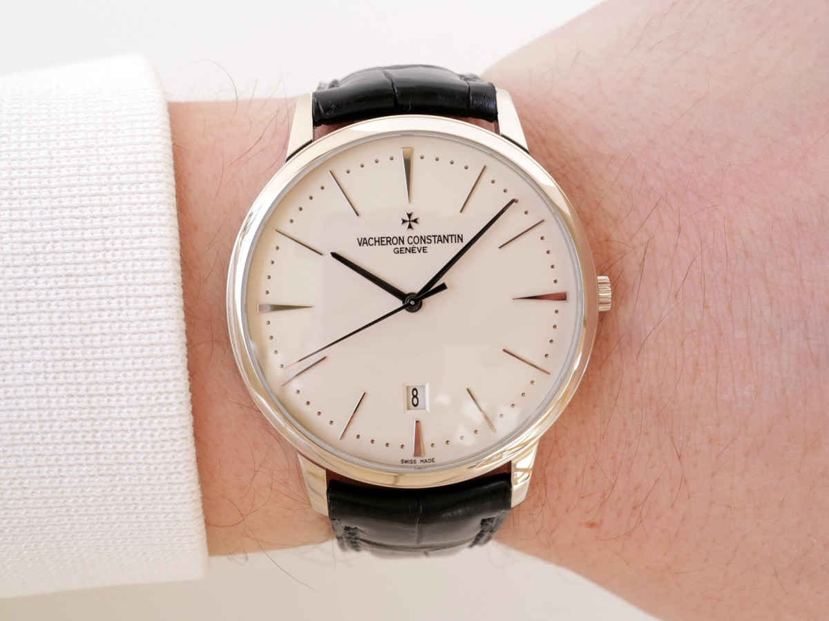 Швейцарський годинник Vacheron Constantin Patrimony Contemporary 18K White Gold 40