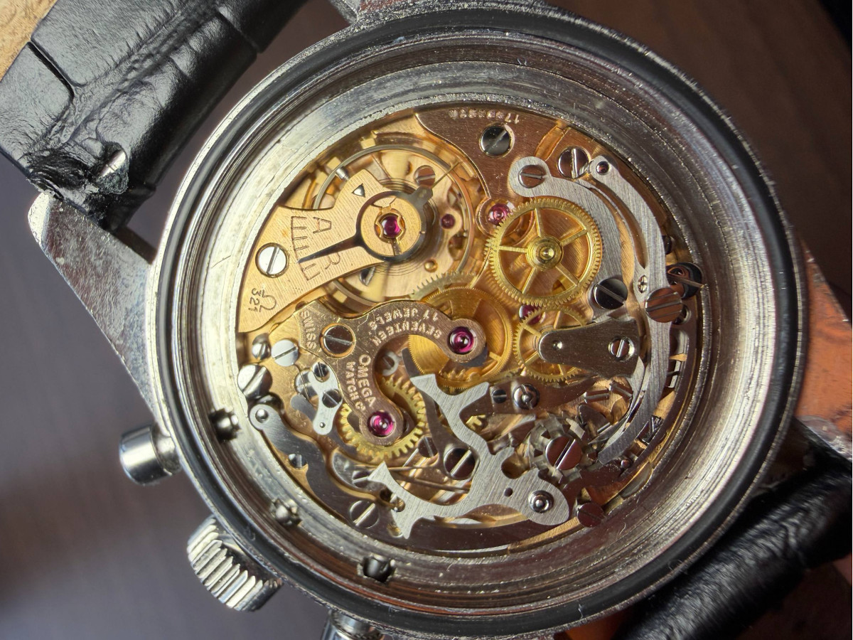 Швейцарський годинник Omega Speedmaster