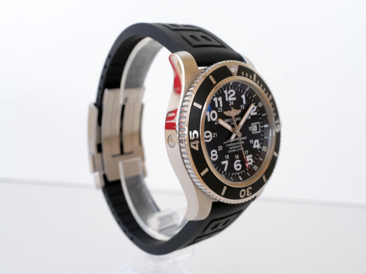 Швейцарские часы Breitling SuperOcean II 44