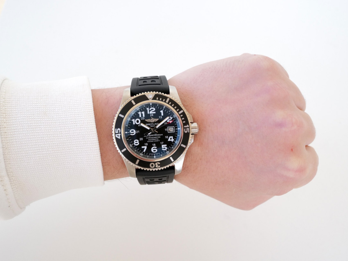 Швейцарские часы Breitling SuperOcean II 44