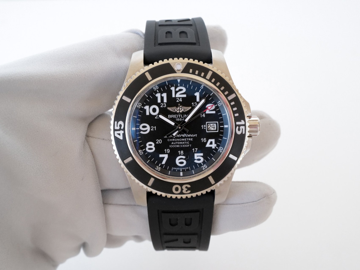 Швейцарские часы Breitling SuperOcean II 44