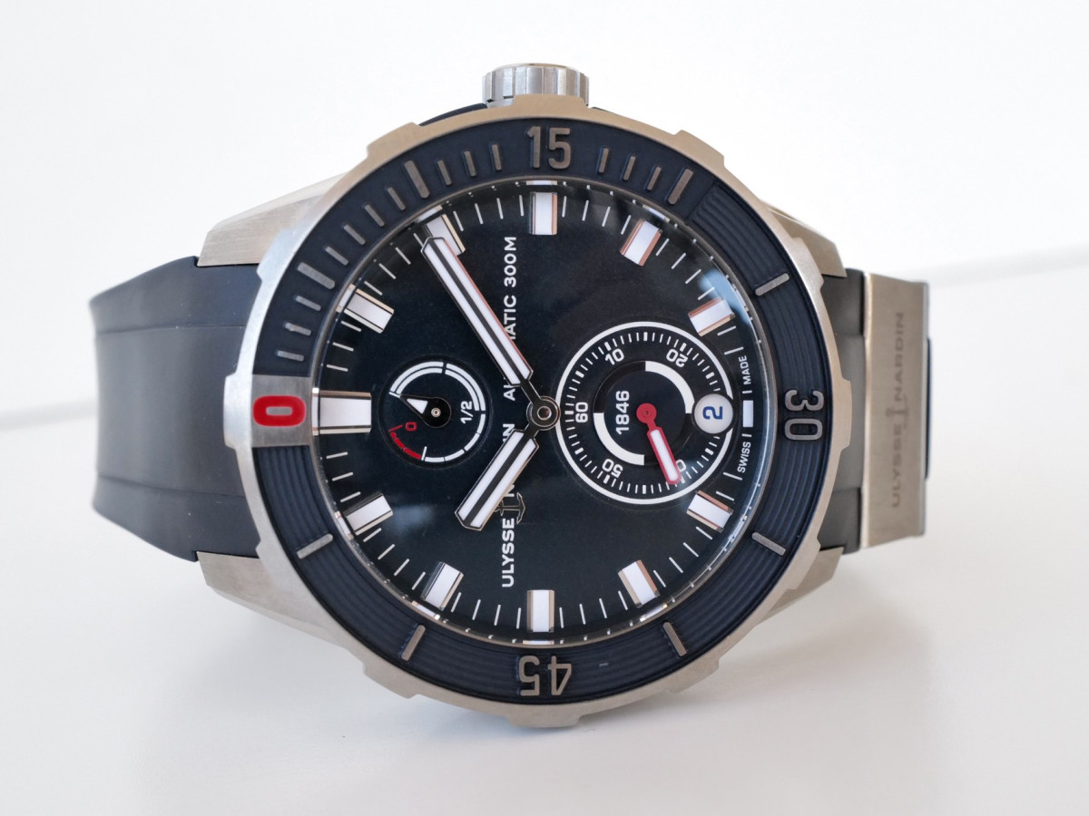 Швейцарський годинник Ulysse Nardin Diver Diver Chronometer 44