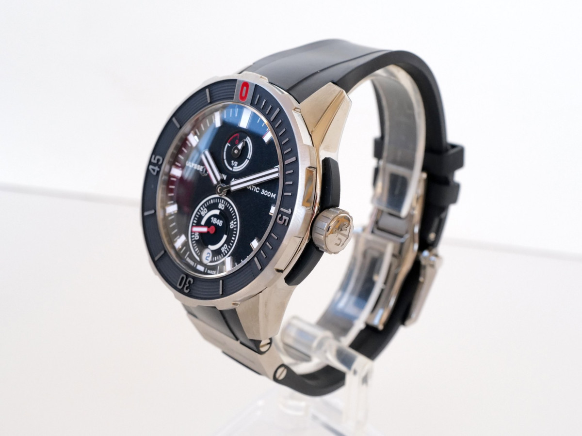 Швейцарський годинник Ulysse Nardin Diver Diver Chronometer 44