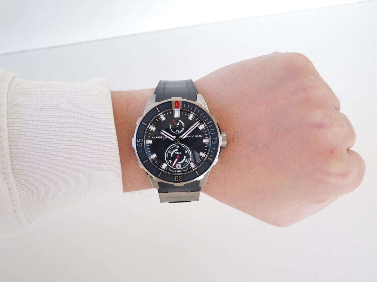 Швейцарський годинник Ulysse Nardin Diver Diver Chronometer 44