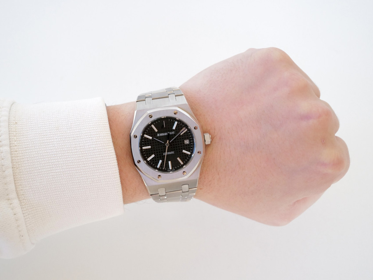 Швейцарський годинник Audemars Piguet Royal Oak Automatic Black Dial 39