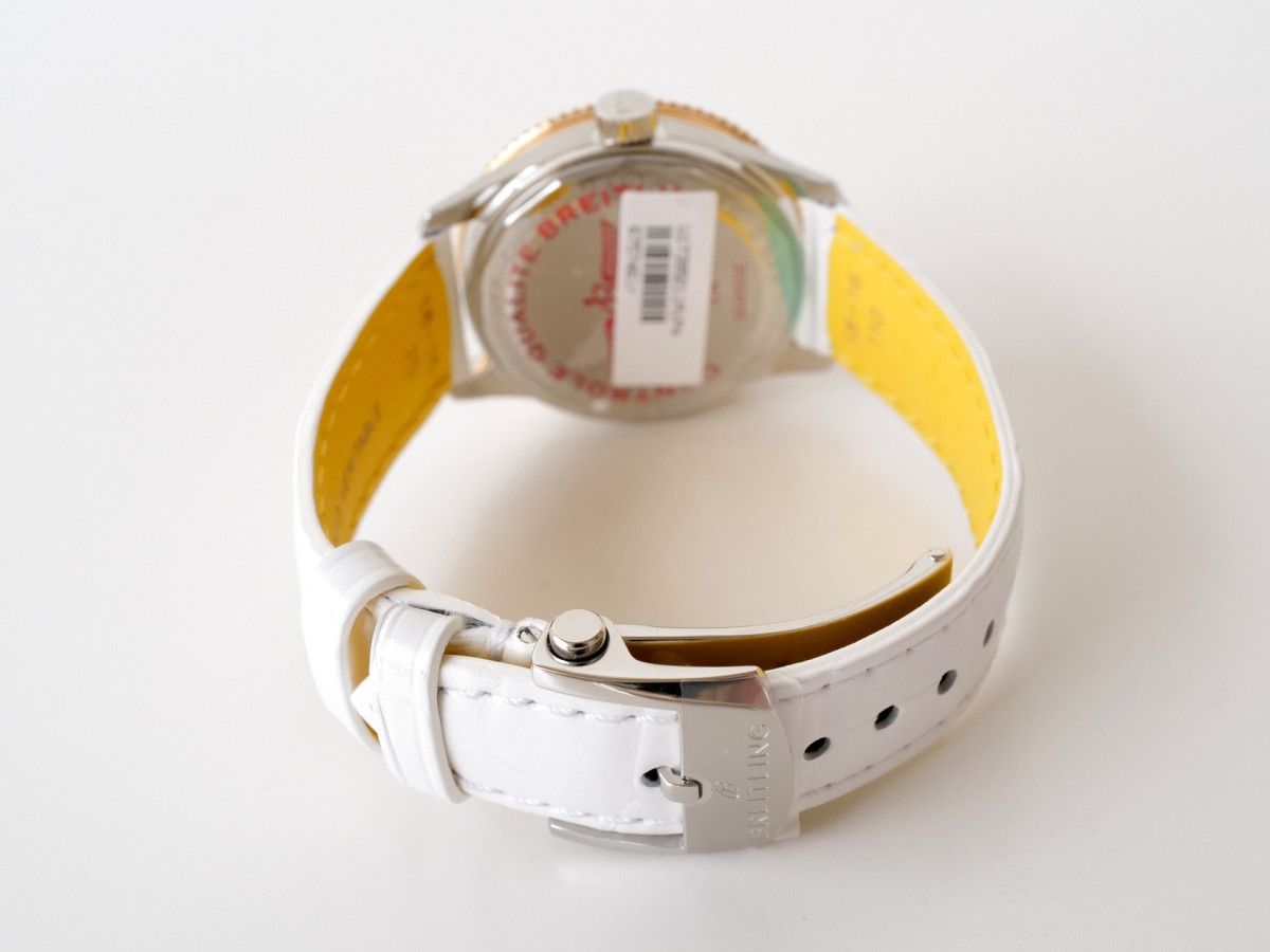 Швейцарський годинник Breitling Navitimer Automatic 35