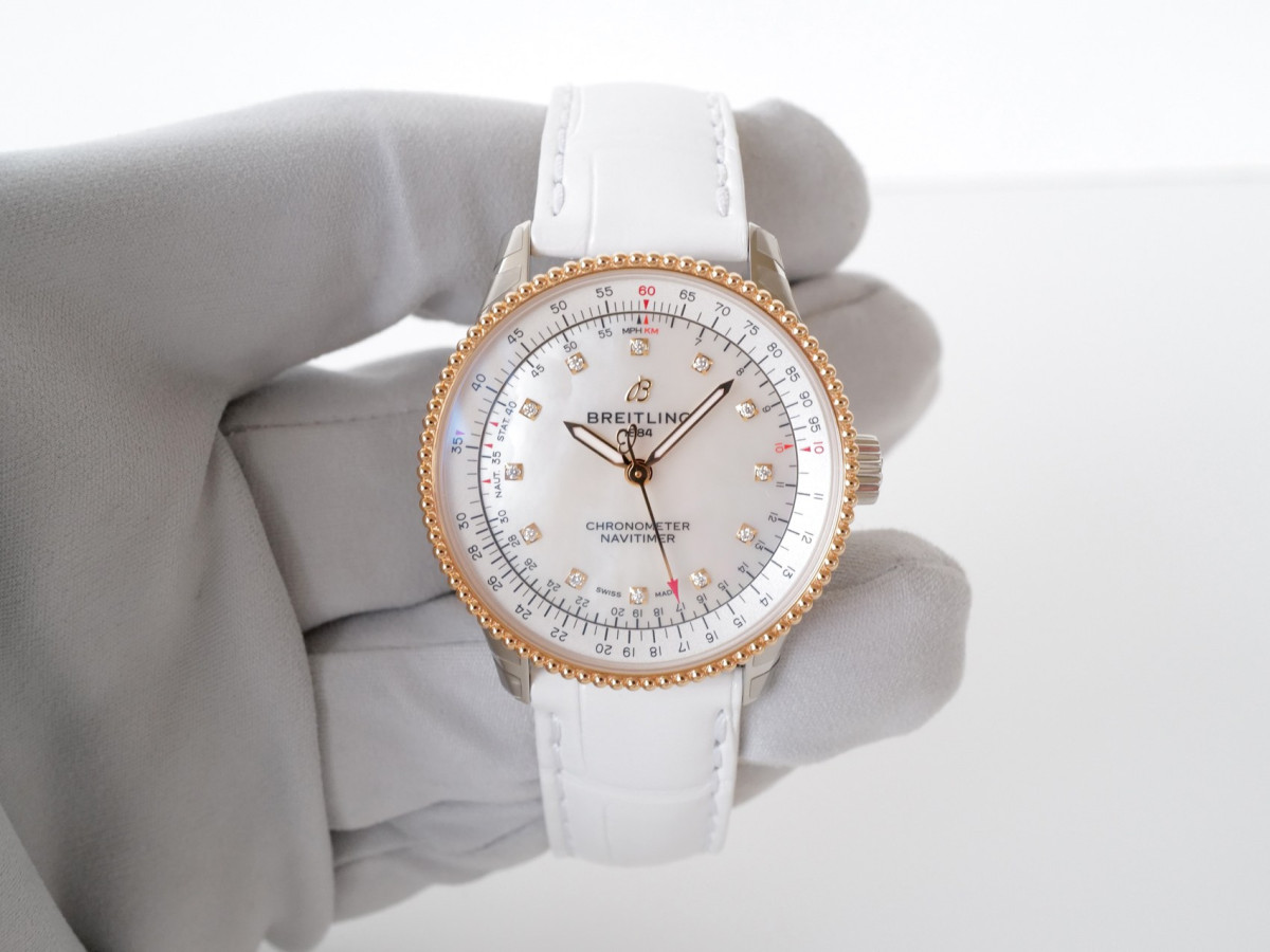 Швейцарський годинник Breitling Navitimer Automatic 35