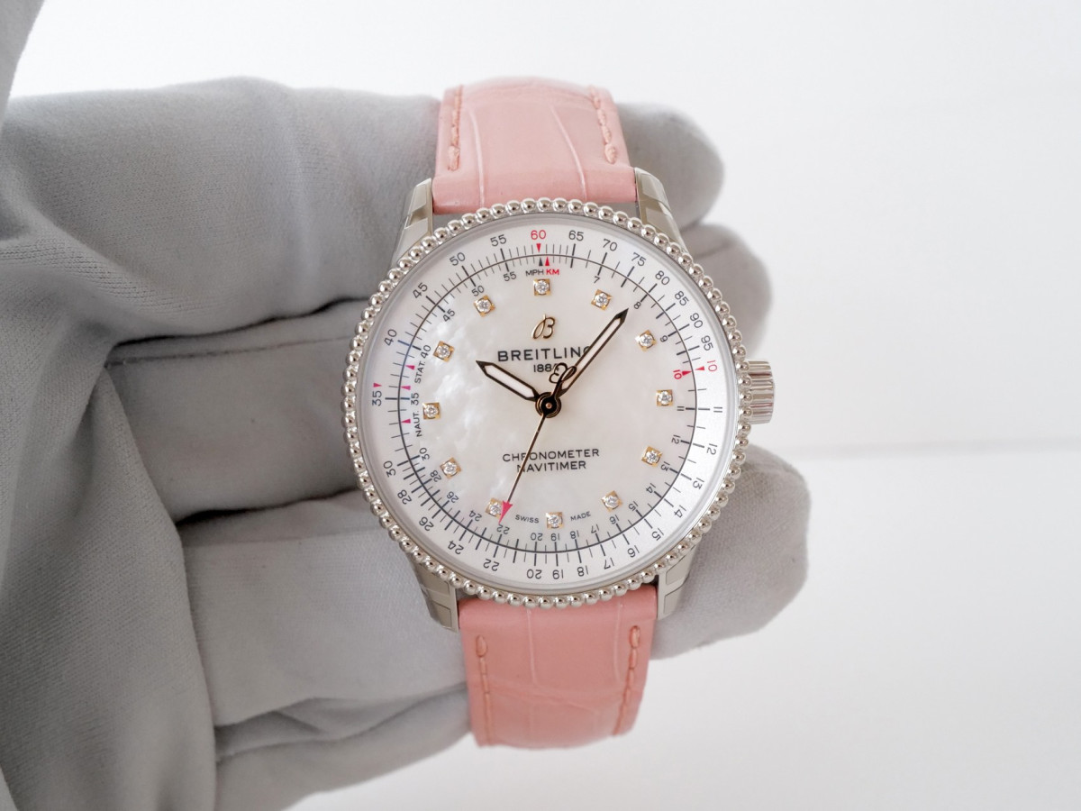 Швейцарський годинник Breitling Navitimer Automatic 35