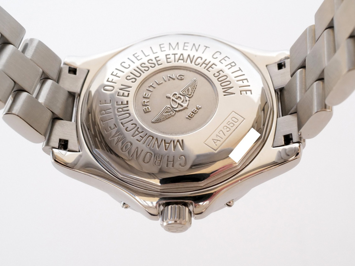 Швейцарские часы Breitling Colt Automatic Black Dial 38