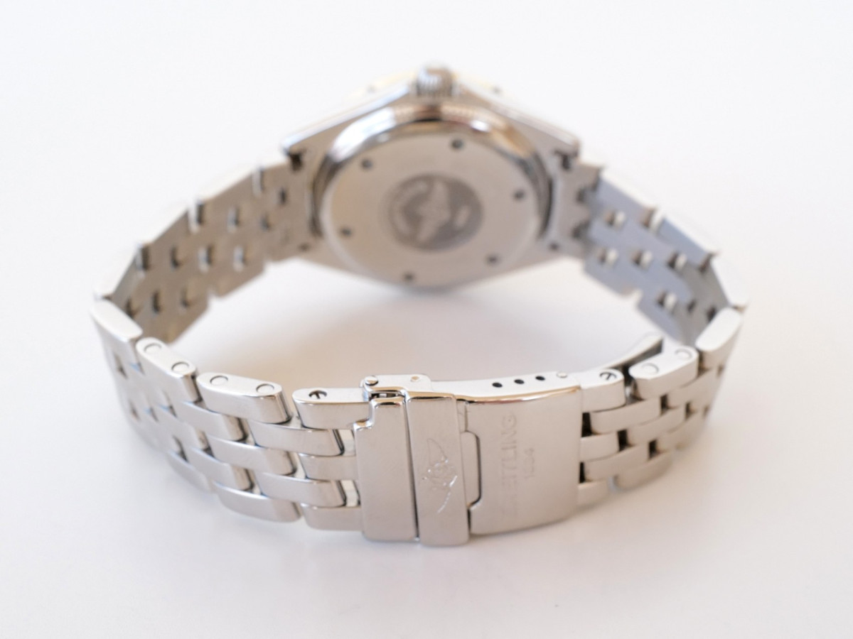 Швейцарские часы Breitling J Class Lady 31