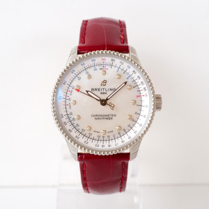 Швейцарские часы Breitling Navitimer Automatic 35
