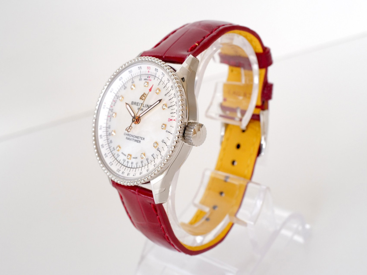 Швейцарские часы Breitling Navitimer Automatic 35