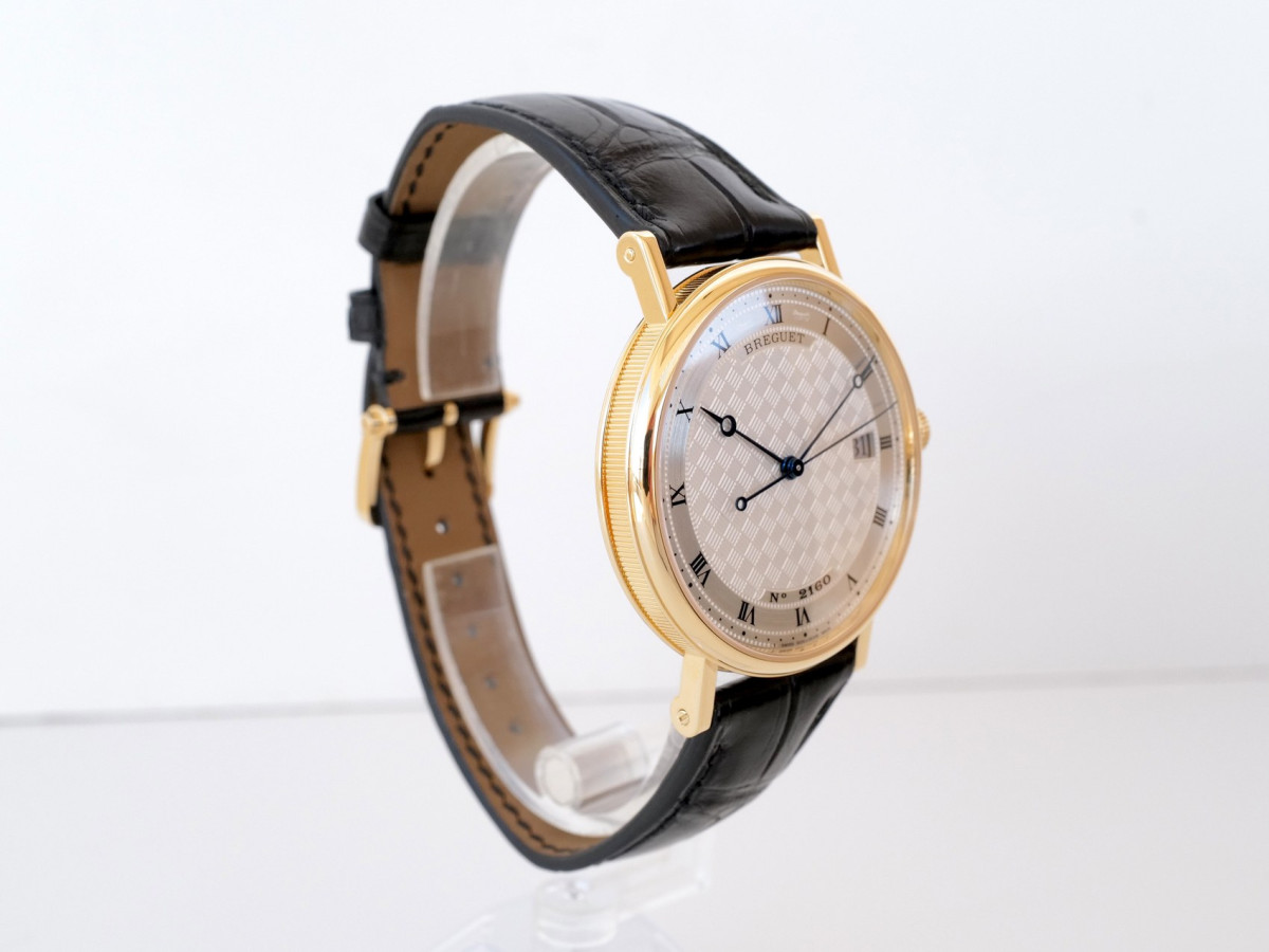 Швейцарские часы Breguet Classique 18K Yellow Gold 38