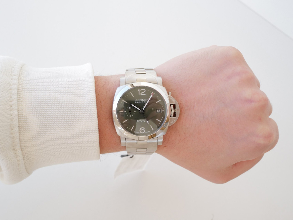 Швейцарские часы Panerai Luminor Quaranta BiTempo 40