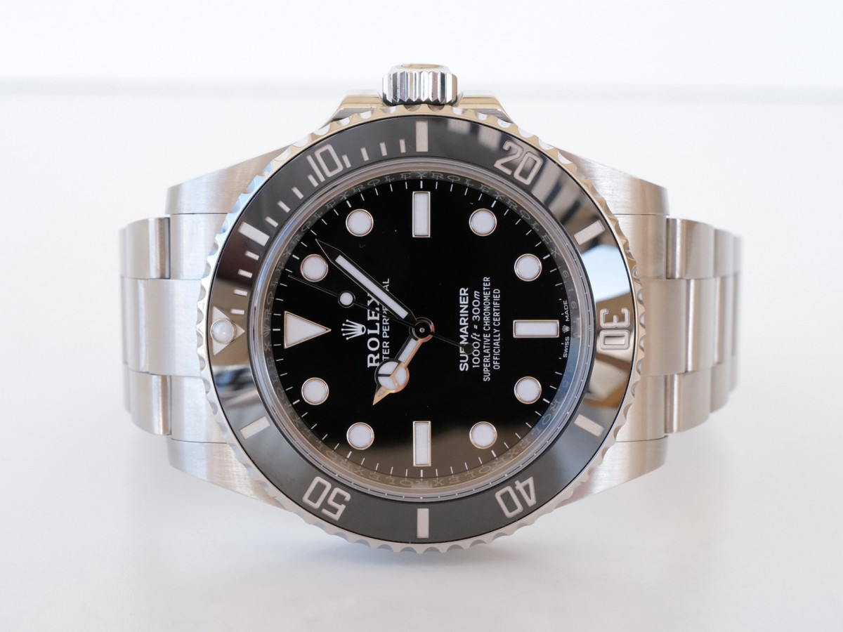 Swiss watch Rolex Submariner No Date 41 (06.2023)
