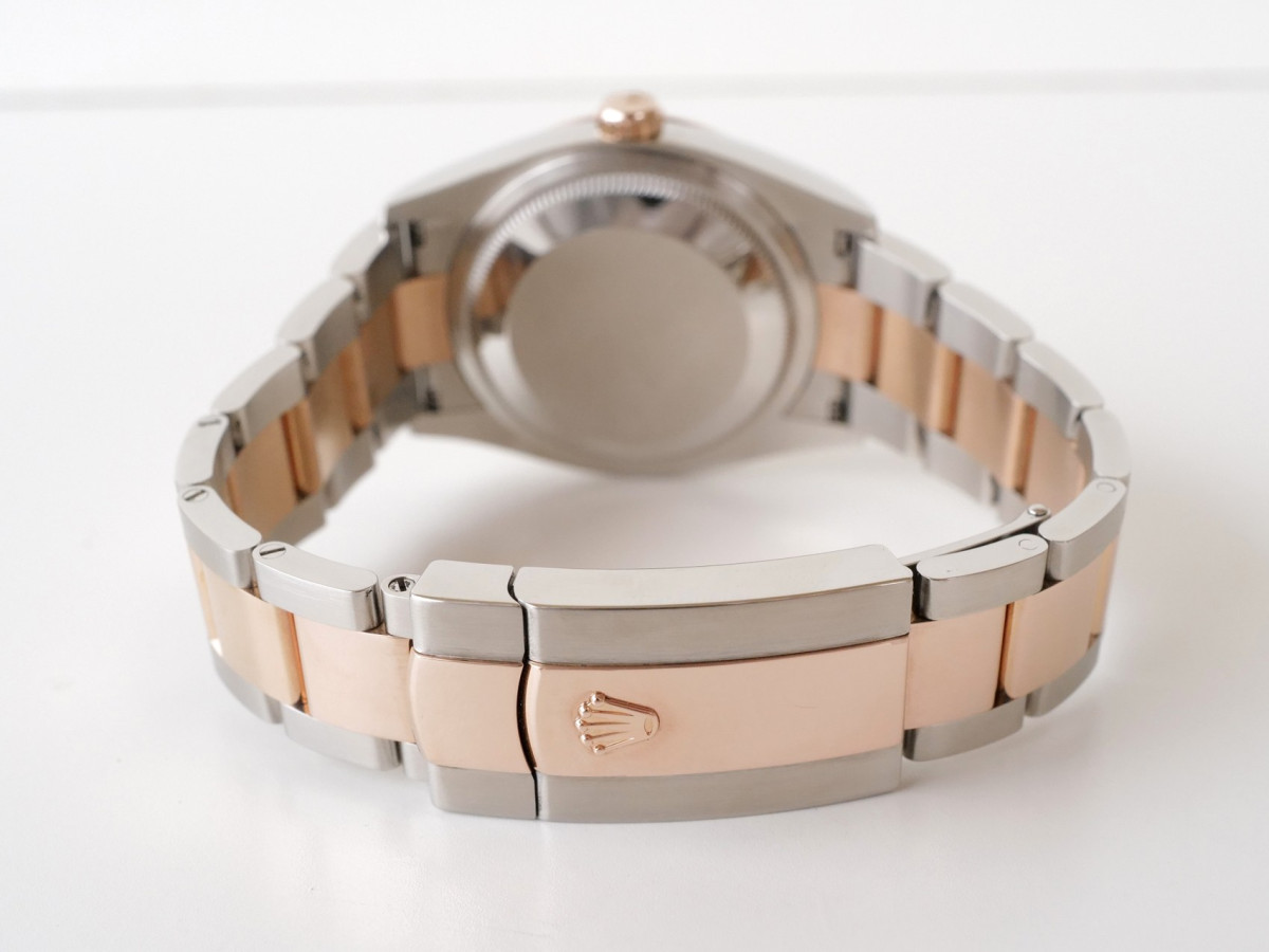 Швейцарские часы Rolex Datejust 36 Oyster Steel 18K Rose Gold MOP Diamond Dial (2023)